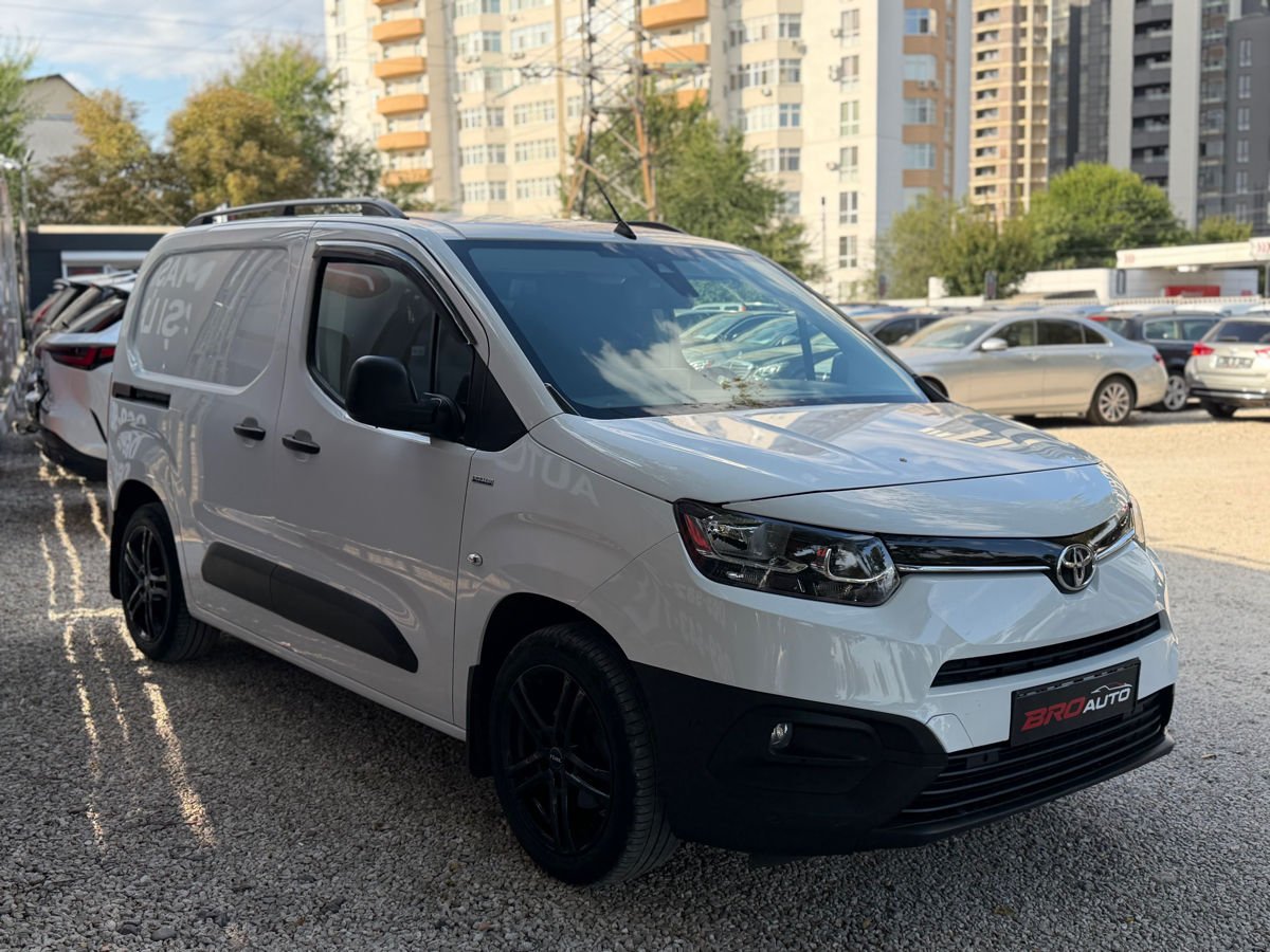 Toyota Proace City