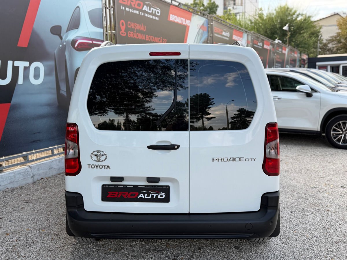 Toyota Proace City